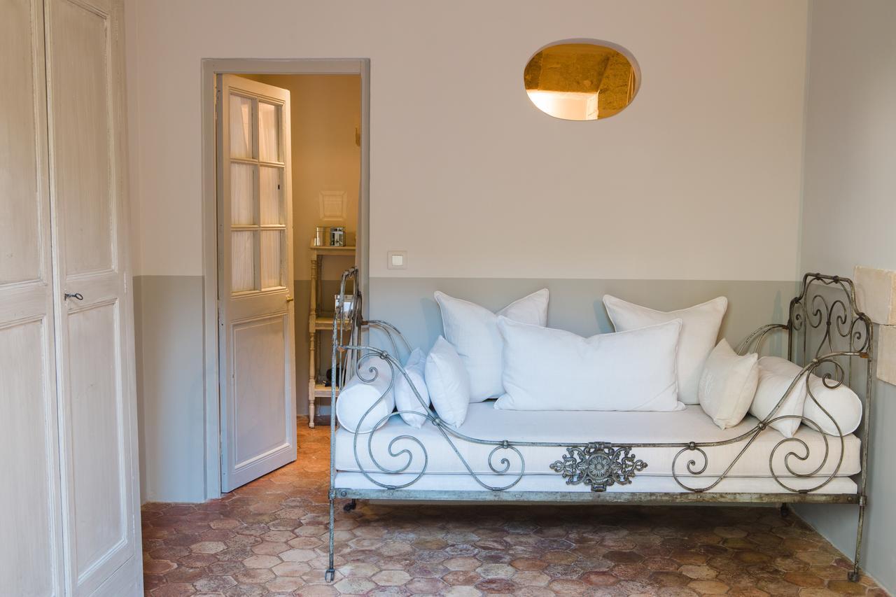 La Maison Du Village Saint-Rémy-de-Provence Екстериор снимка