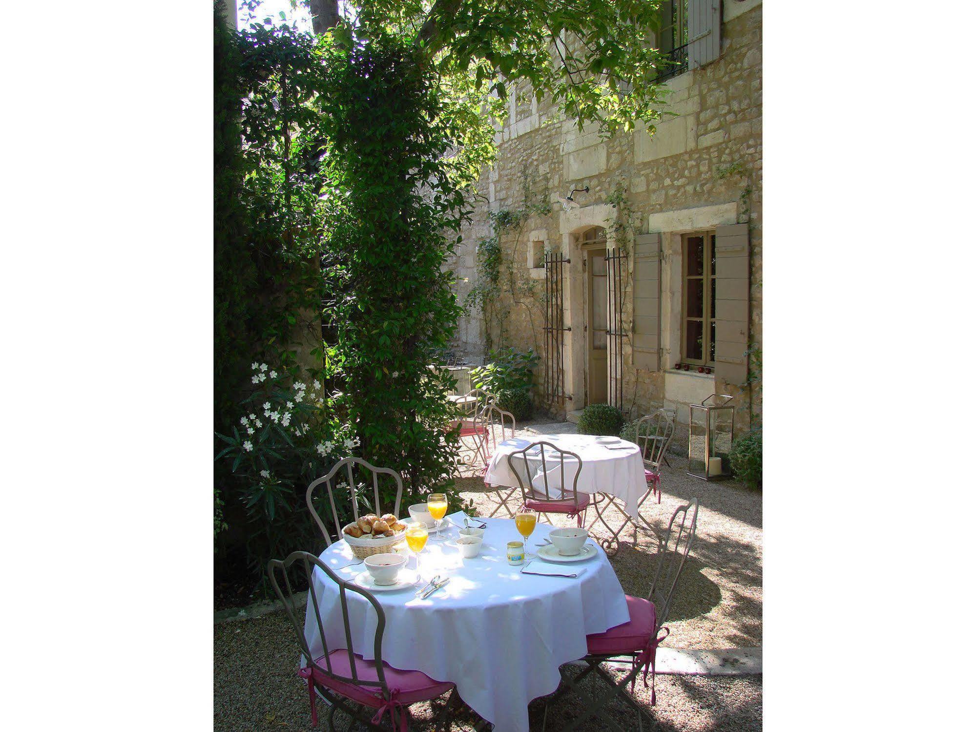 La Maison Du Village Saint-Rémy-de-Provence Екстериор снимка