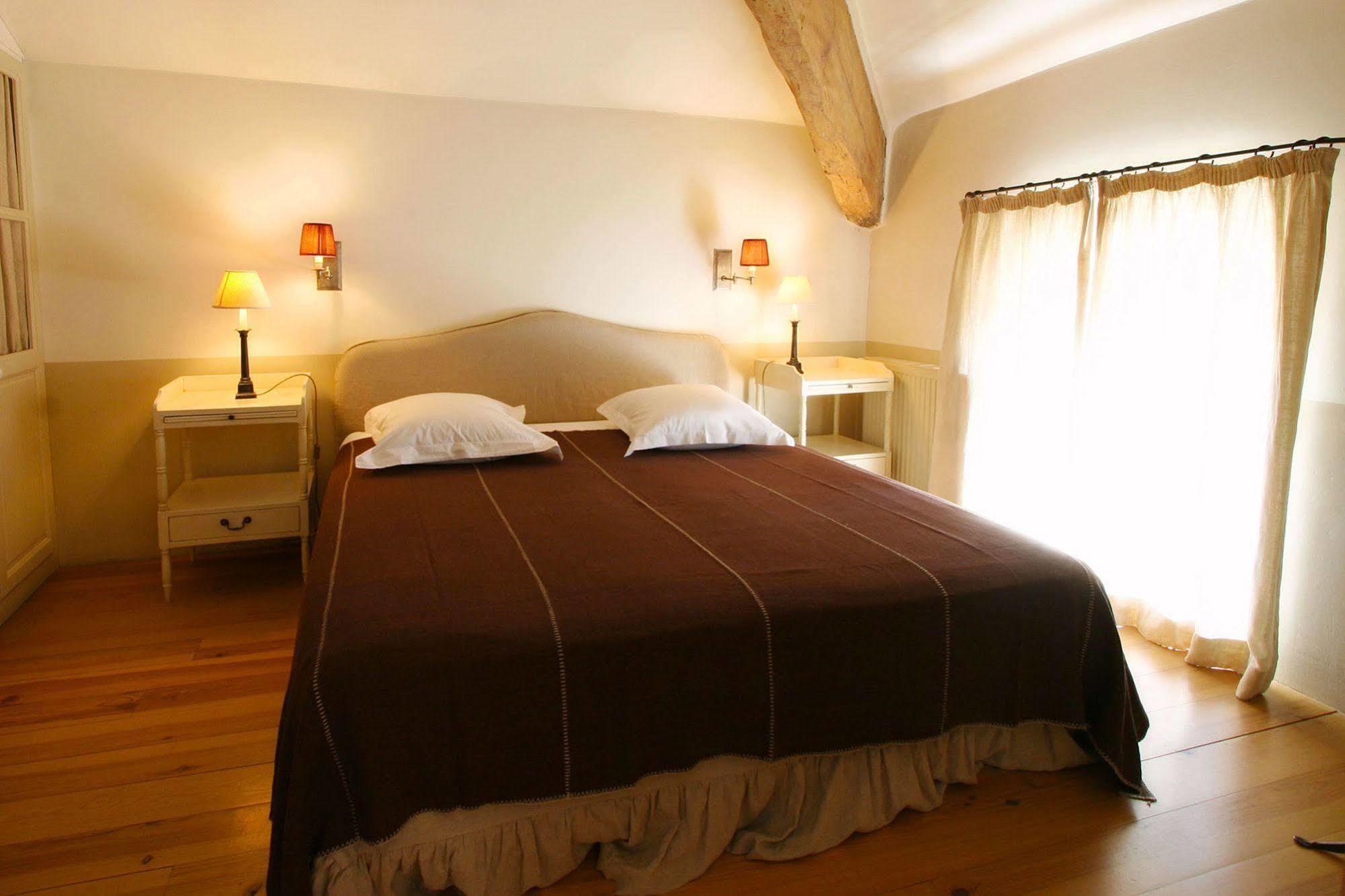 La Maison Du Village Saint-Rémy-de-Provence Екстериор снимка