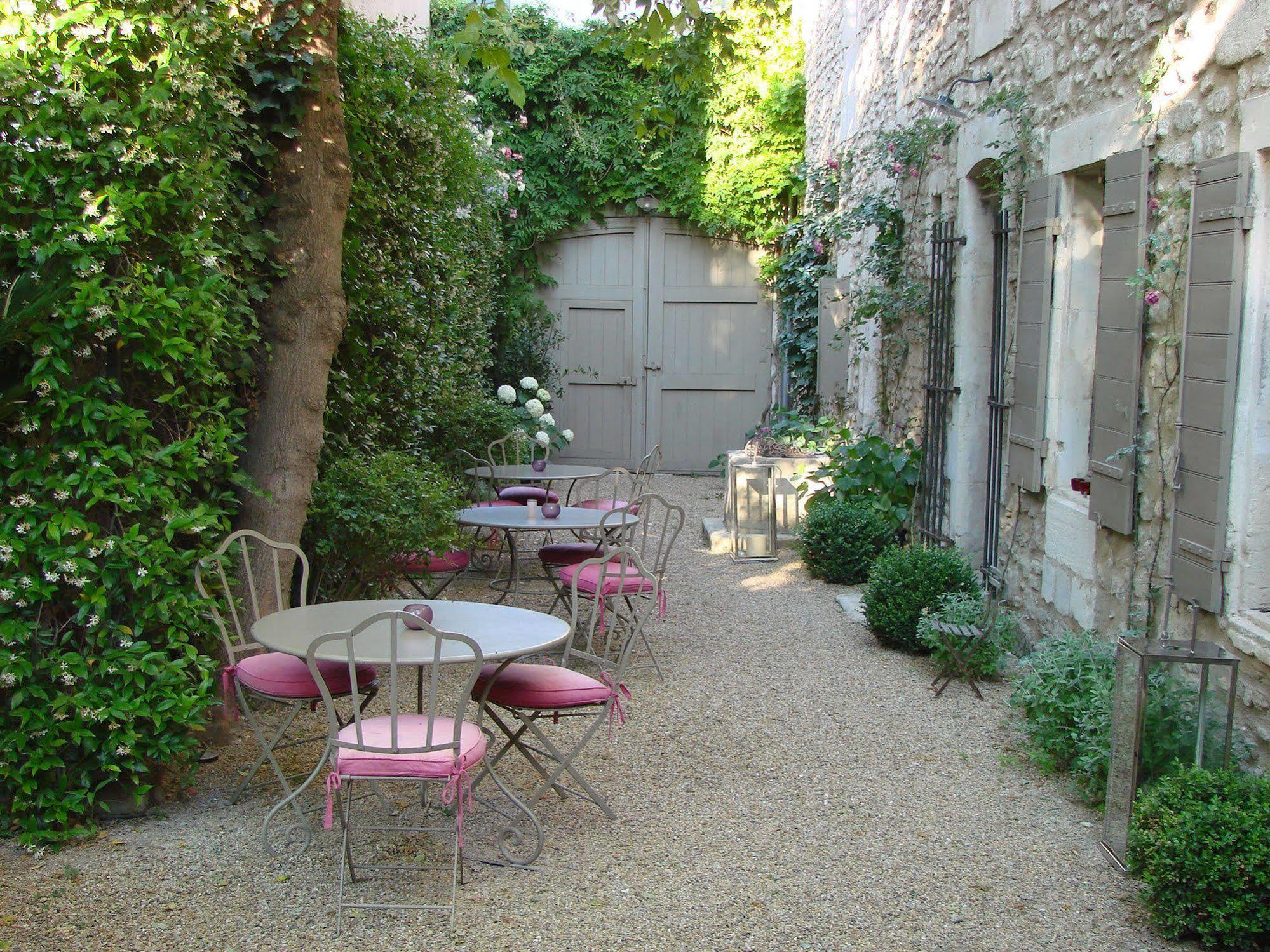 La Maison Du Village Saint-Rémy-de-Provence Екстериор снимка