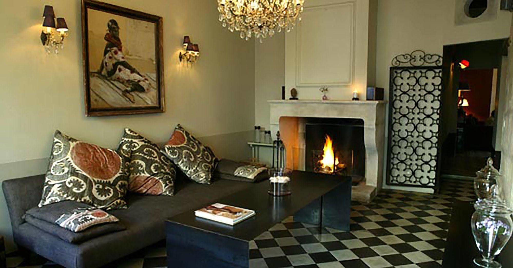 La Maison Du Village Saint-Rémy-de-Provence Екстериор снимка